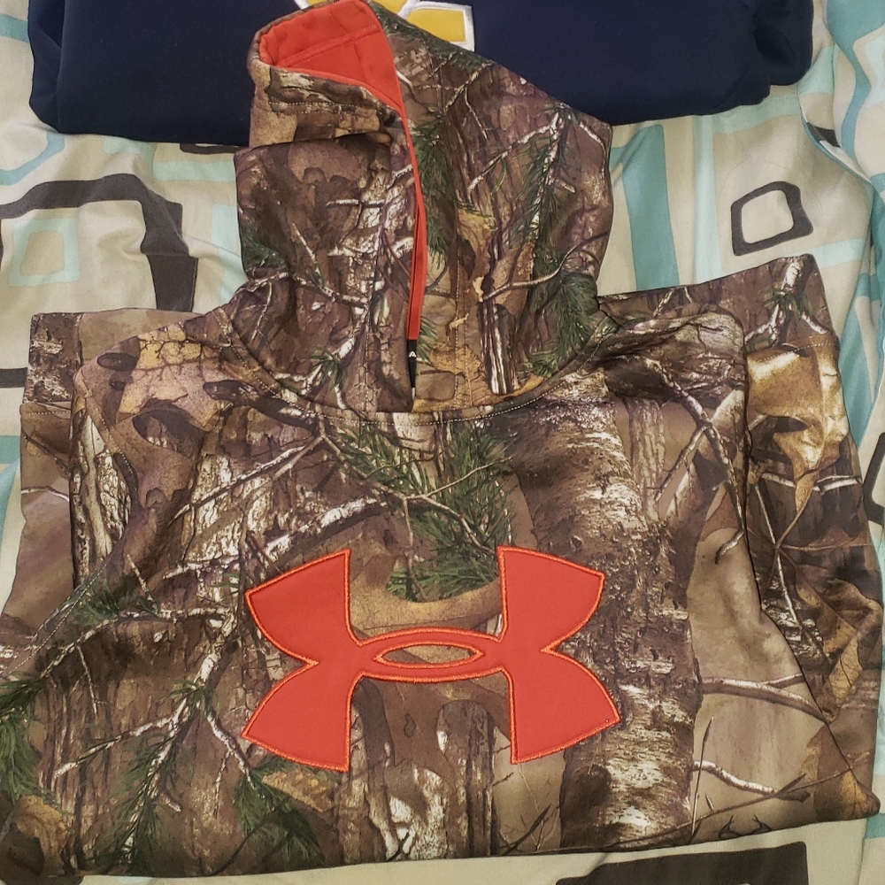 UA Hoodie
